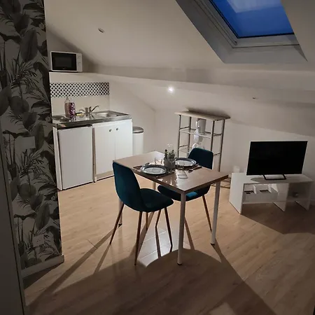 Chic With Parking In